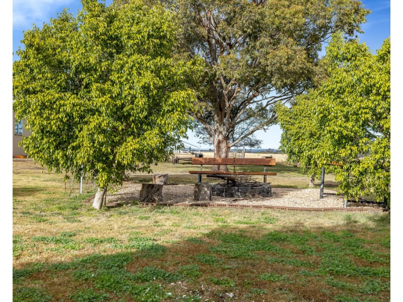 23 Strickland Road, Greenmount East QLD 4359