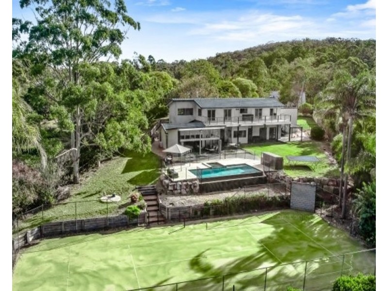 10 MCSTAY STREET, Middle Ridge QLD 4350