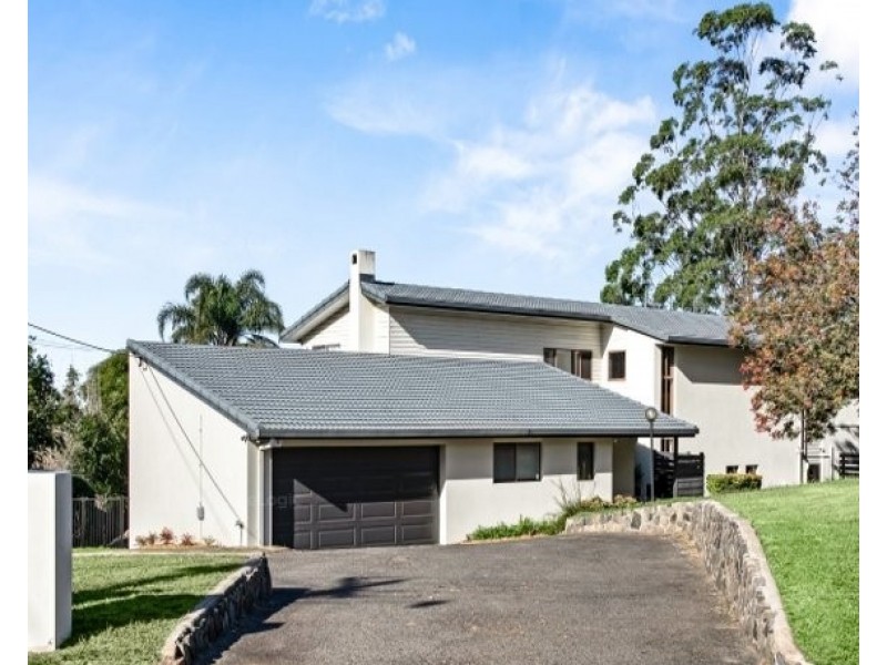 10 MCSTAY STREET, Middle Ridge QLD 4350
