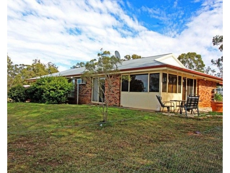 104 Shepherd Drive, Allora QLD 4362