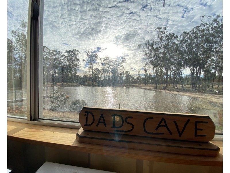 90 Wallaby Drive, Cypress Gardens QLD 4357