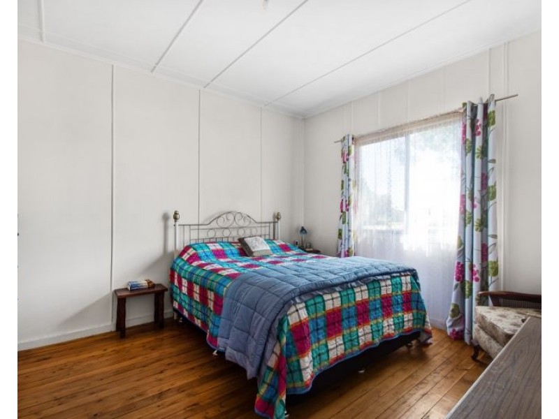 35 Main Street, Mount Tyson QLD 4356