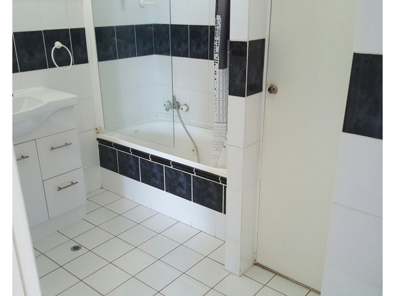 6 Grace Court, Darling Heights QLD 4350