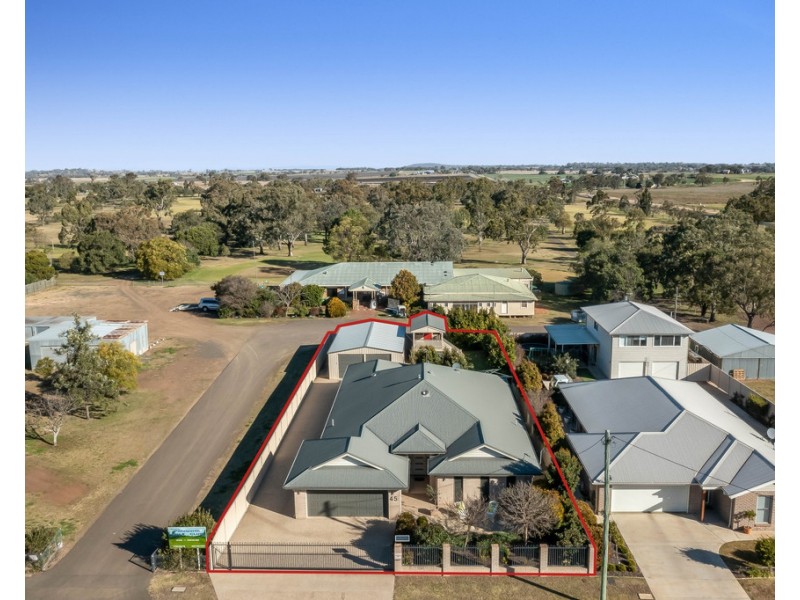 45 Hill Street, Pittsworth QLD 4356