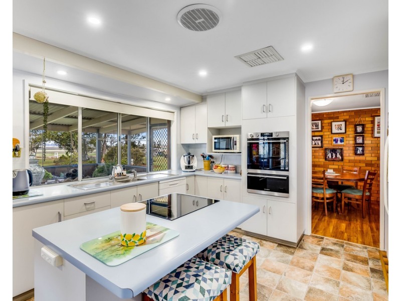 113 Oakey Crosshill Road, Oakey QLD 4401