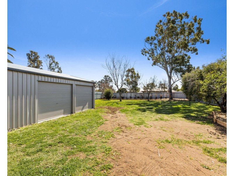 56 Eton Street, Cambooya QLD 4358