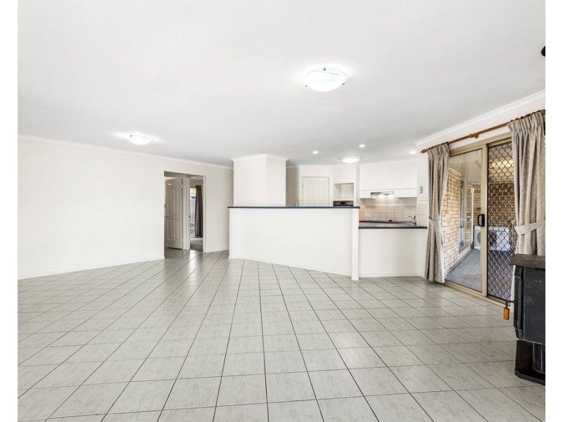 22 Cooper Street, Pittsworth QLD 4356