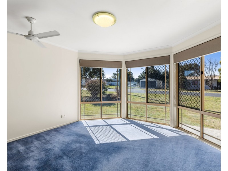 22 Cooper Street, Pittsworth QLD 4356