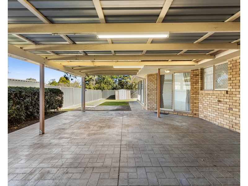 22 Cooper Street, Pittsworth QLD 4356