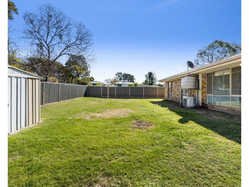 22 Cooper Street, Pittsworth QLD 4356