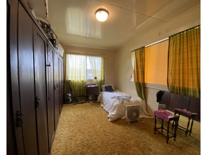 44 Whittaker Road, Southbrook QLD 4363