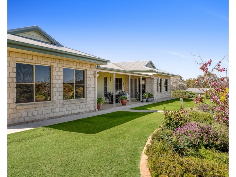 57 Beauly Drive, Top Camp QLD 4350