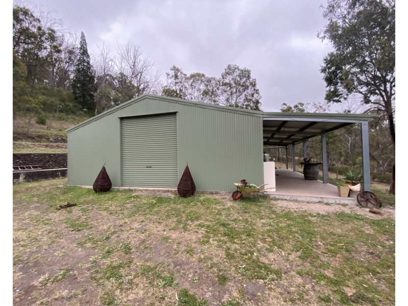 221 Hendrie Road, Upper Pilton QLD 4361