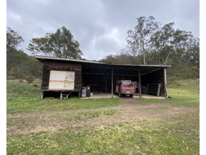 221 Hendrie Road, Upper Pilton QLD 4361