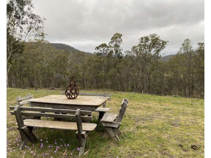 221 Hendrie Road, Upper Pilton QLD 4361