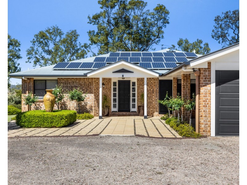 81 Greenup Road, Cambooya QLD 4358