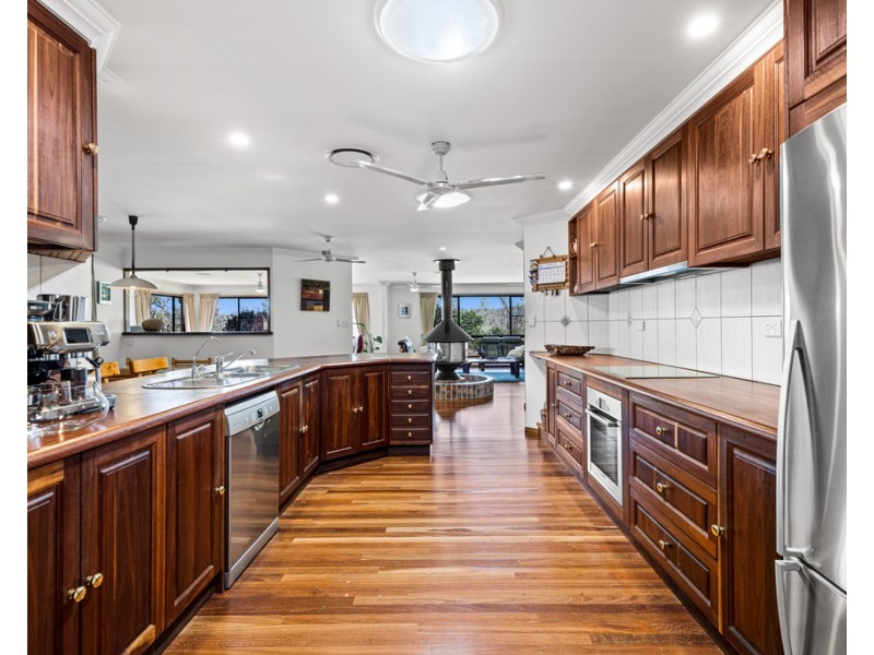 81 Greenup Road, Cambooya QLD 4358