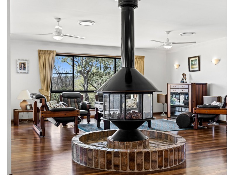 81 Greenup Road, Cambooya QLD 4358