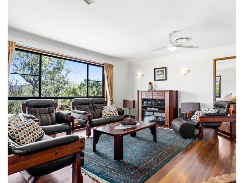 81 Greenup Road, Cambooya QLD 4358