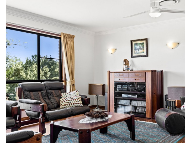 81 Greenup Road, Cambooya QLD 4358