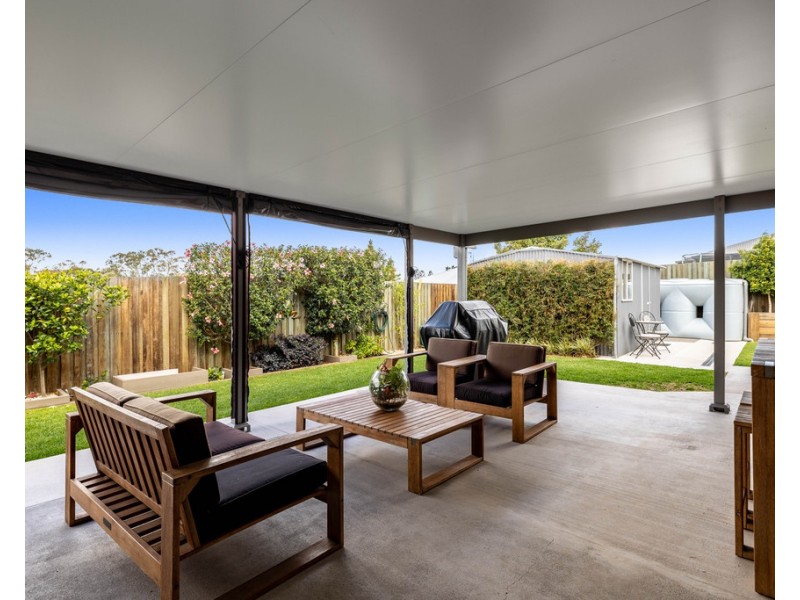 8 Fern Drive, Kearneys Spring QLD 4350