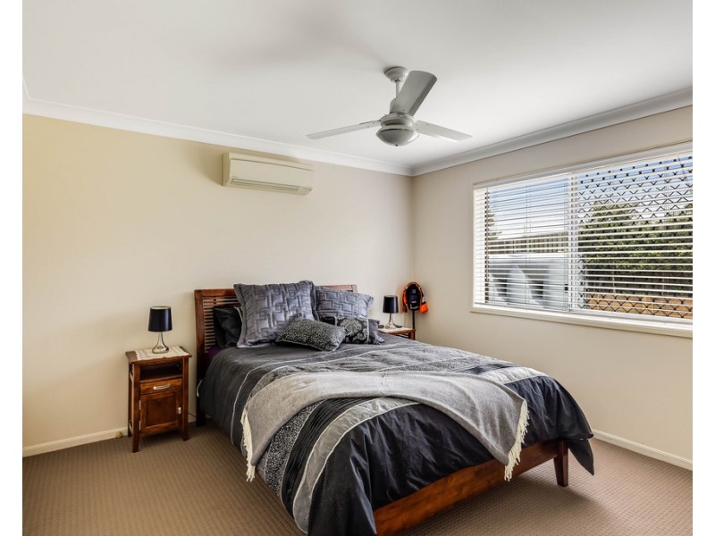 8 Fern Drive, Kearneys Spring QLD 4350