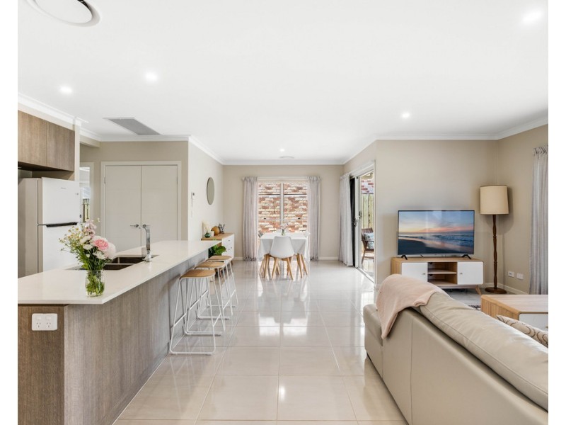 1/41 Hunter Street, Centenary Heights QLD 4350