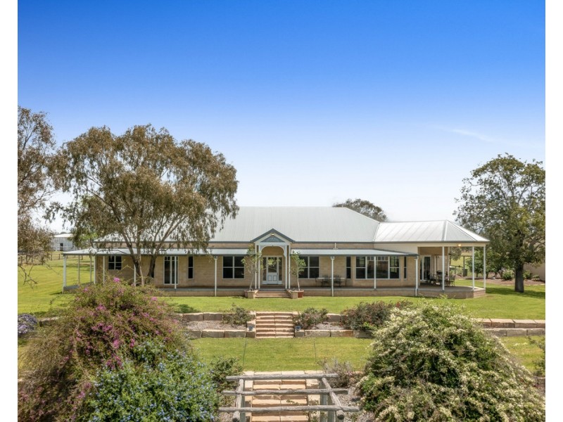 377 Athol School Road, Athol QLD 4350