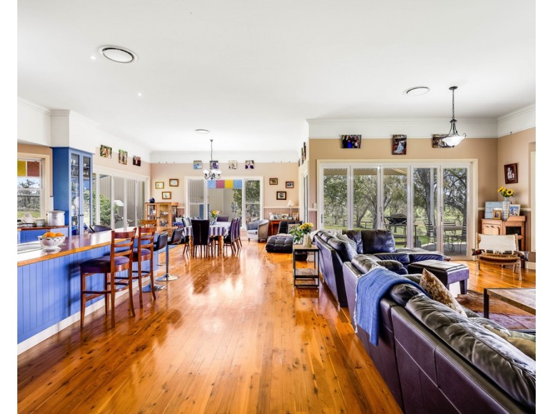 377 Athol School Road, Athol QLD 4350