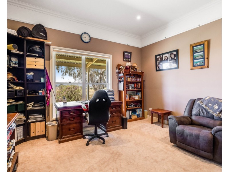 377 Athol School Road, Athol QLD 4350