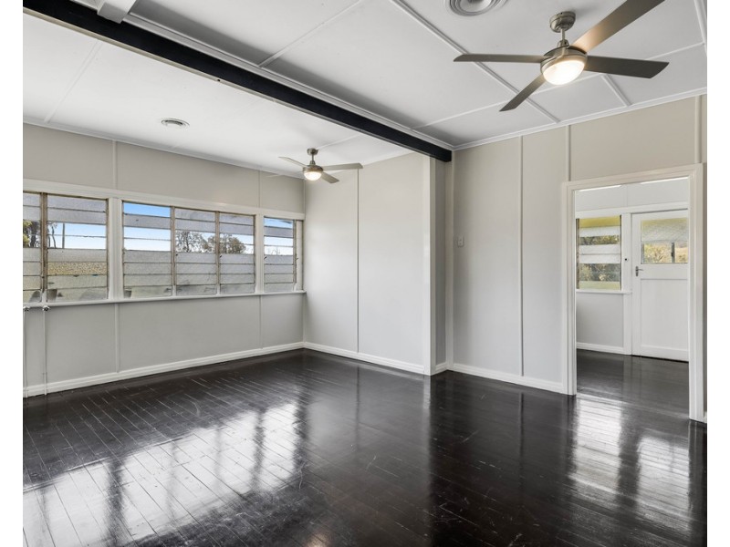 32 Hick Road, Greenmount East QLD 4359