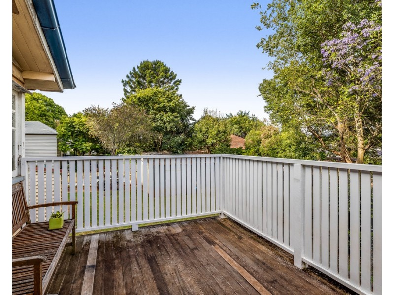 18 Boulton Terrace, Toowoomba City QLD 4350