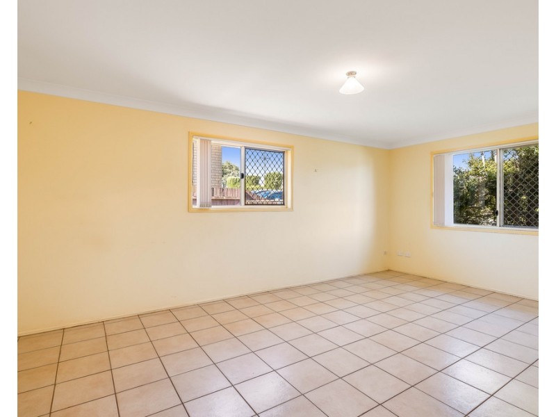 15 Erin Street, Wilsonton QLD 4350
