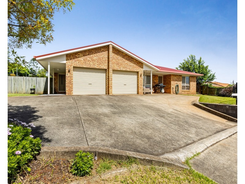 33 Creedon Drive, Kearneys Spring QLD 4350