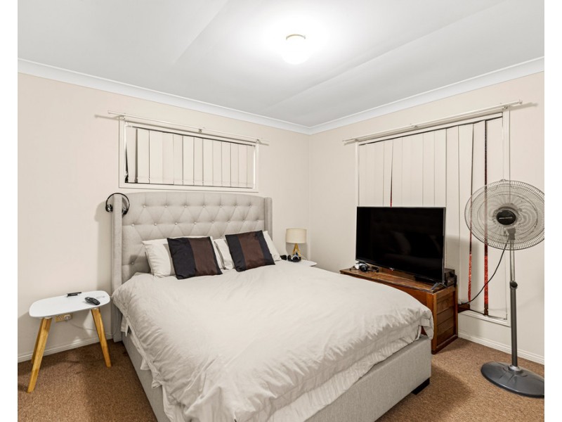 33 Creedon Drive, Kearneys Spring QLD 4350