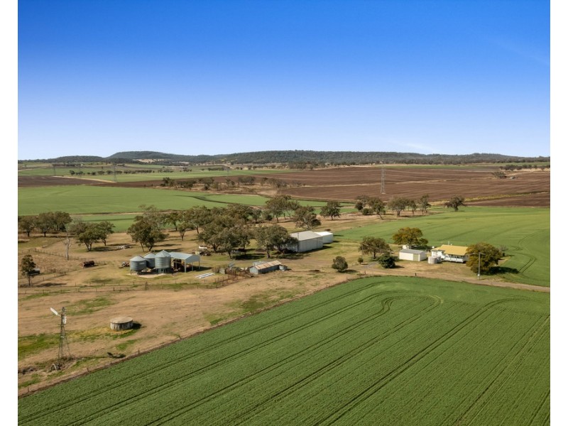 34 Nunkulla Road, Felton QLD 4358