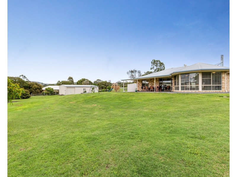 1 Hazelmere Court, Hodgson Vale QLD 4352