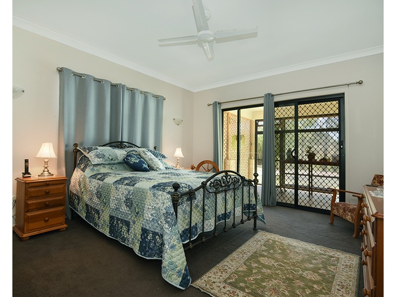 21 Lancaster Court, Top Camp QLD 4350