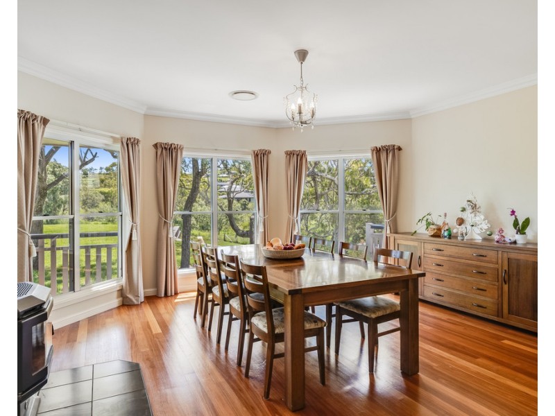 2 Saintly Place, Hodgson Vale QLD 4352