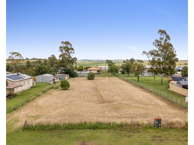 47 King Street, Kingsthorpe QLD 4400