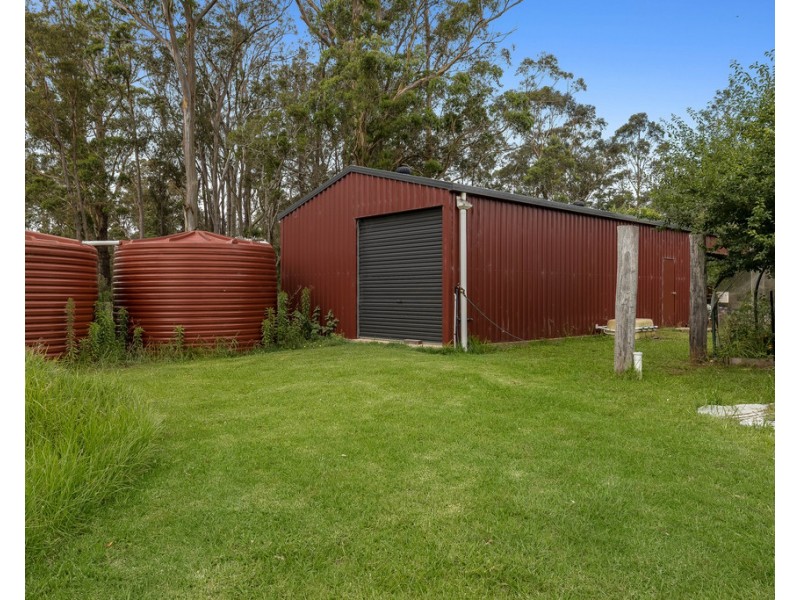 8588 New England Highway, Hampton QLD 4352