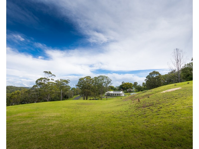 6 Doyle Court, Top Camp QLD 4350