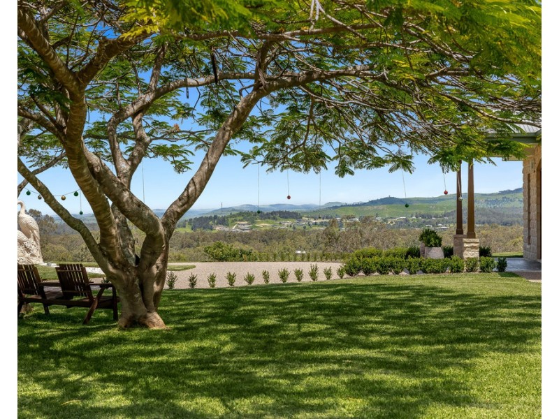 269 Jones Road, Withcott QLD 4352