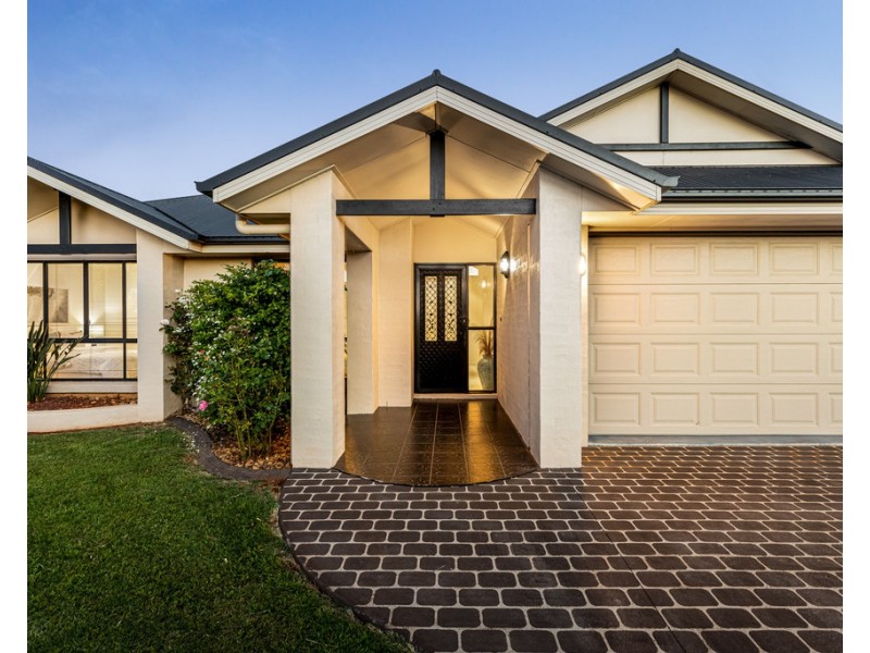 10 Collingwood Close, Middle Ridge QLD 4350