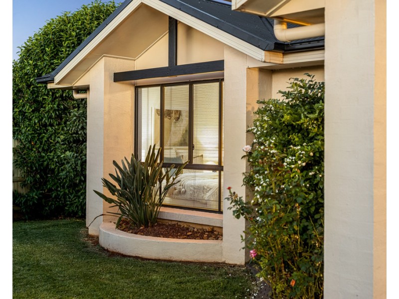 10 Collingwood Close, Middle Ridge QLD 4350