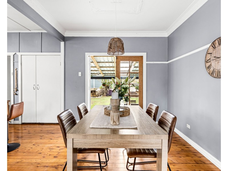 4 Beirne Street, South Toowoomba QLD 4350