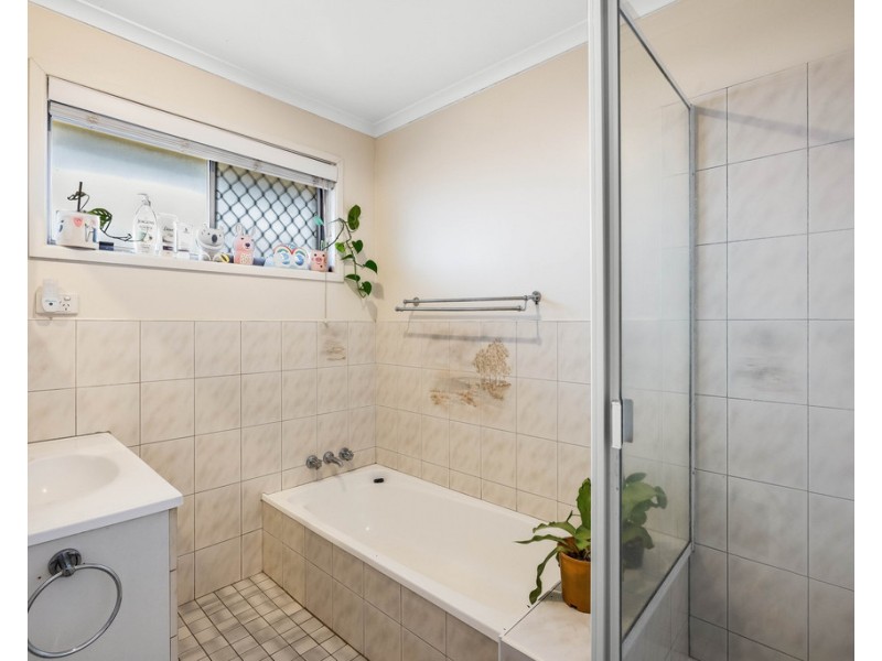 15 Lavena Drive, Darling Heights QLD 4350