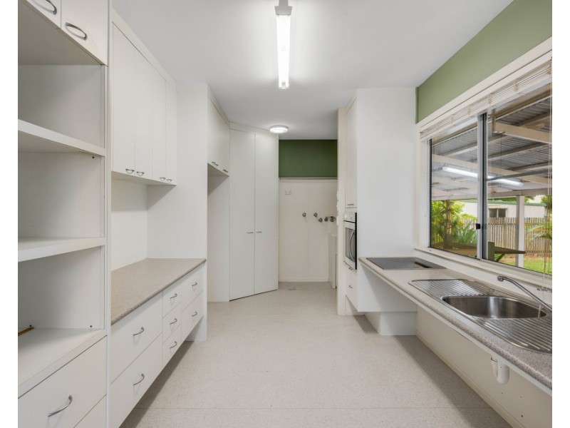 11 Grand Street, Pittsworth QLD 4356