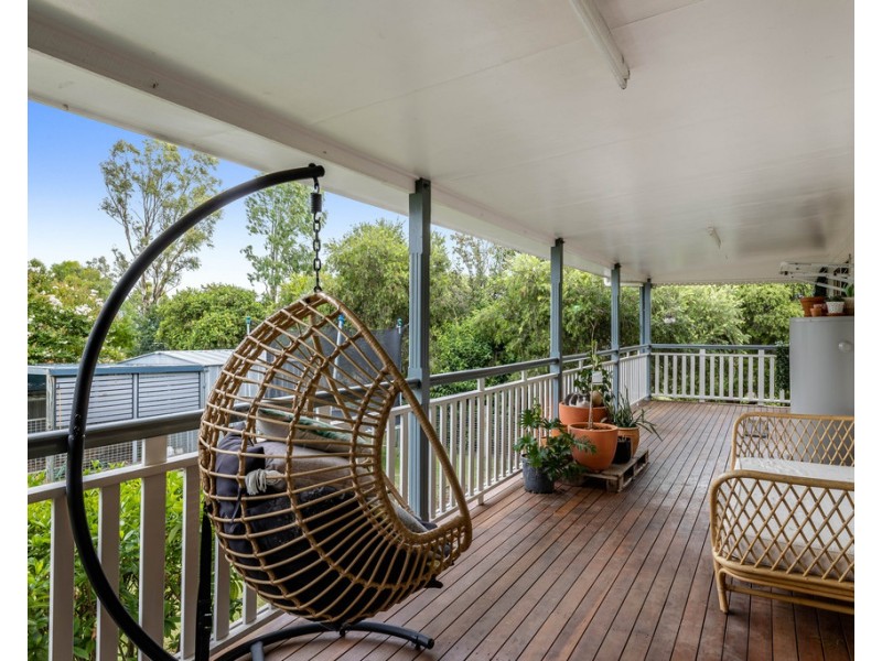 9 Jackson Street, Nobby QLD 4360