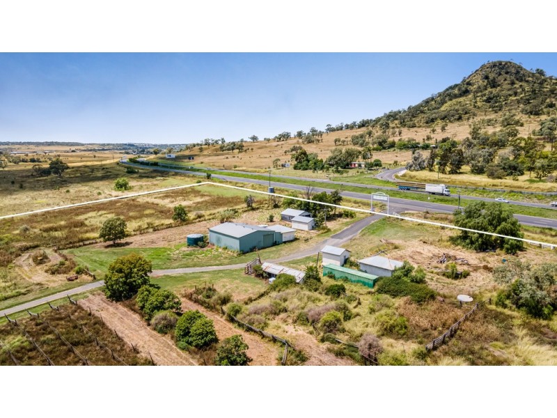 11050 Warrego Highway, Kingsthorpe QLD 4400